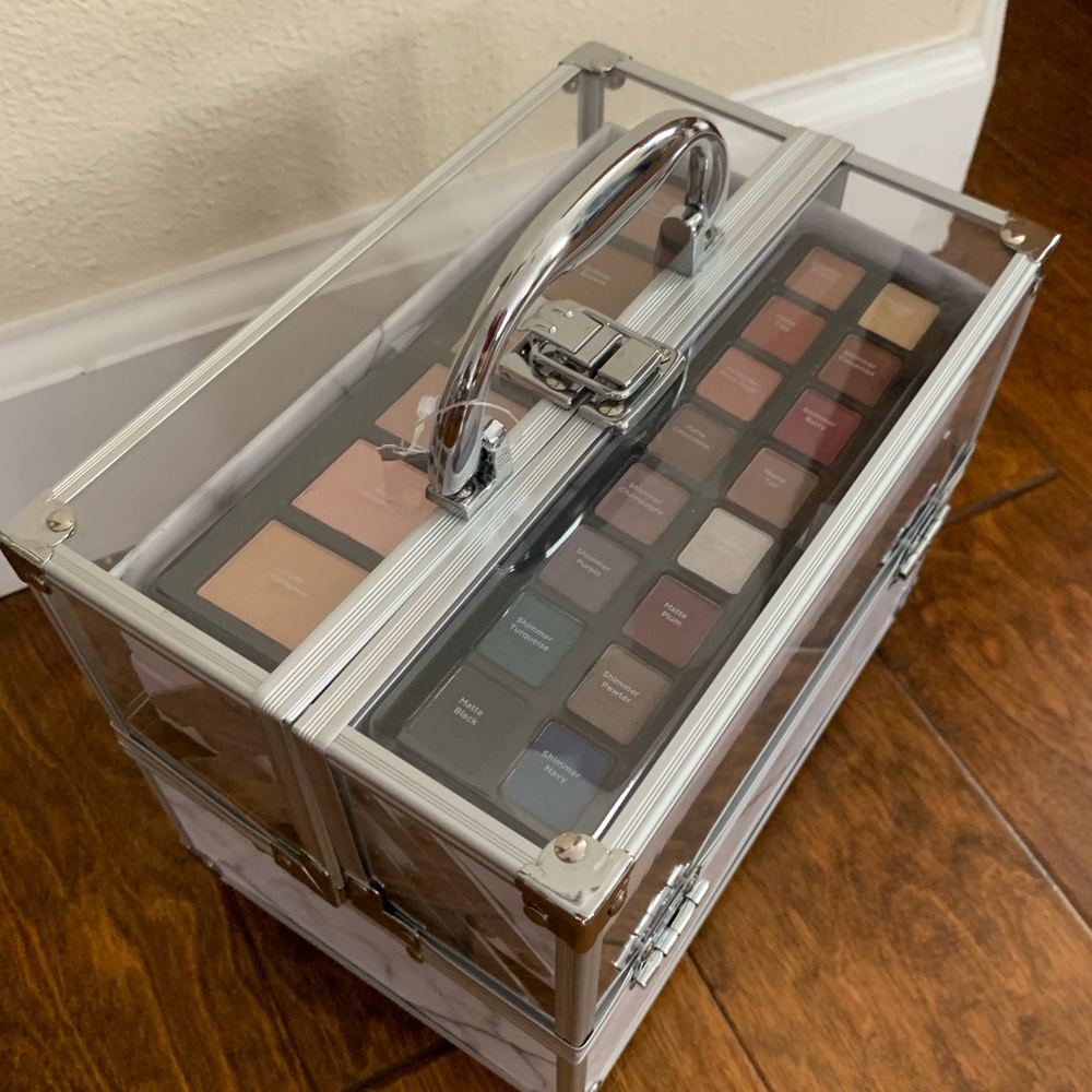 NEW!! Ultra GLAM kit!! Three layers... dozens !🌟
